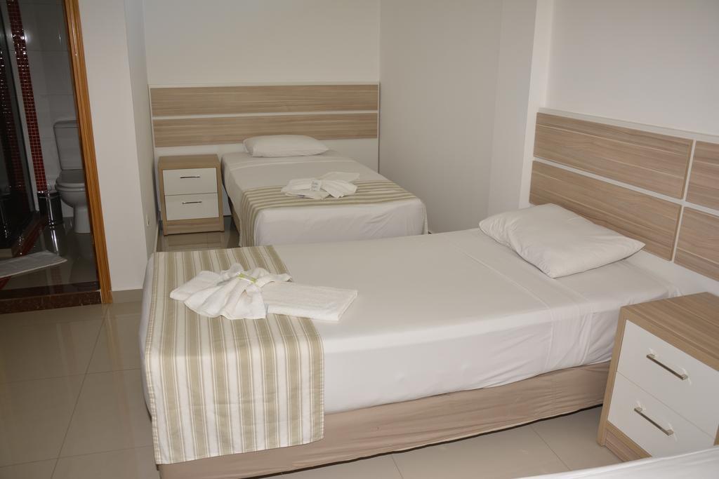 Hotel Salzburgo Ciudad del Este Værelse billede