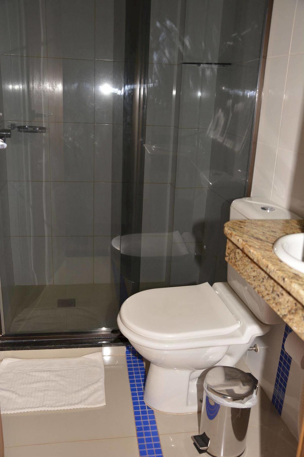 Hotel Salzburgo Ciudad del Este Eksteriør billede