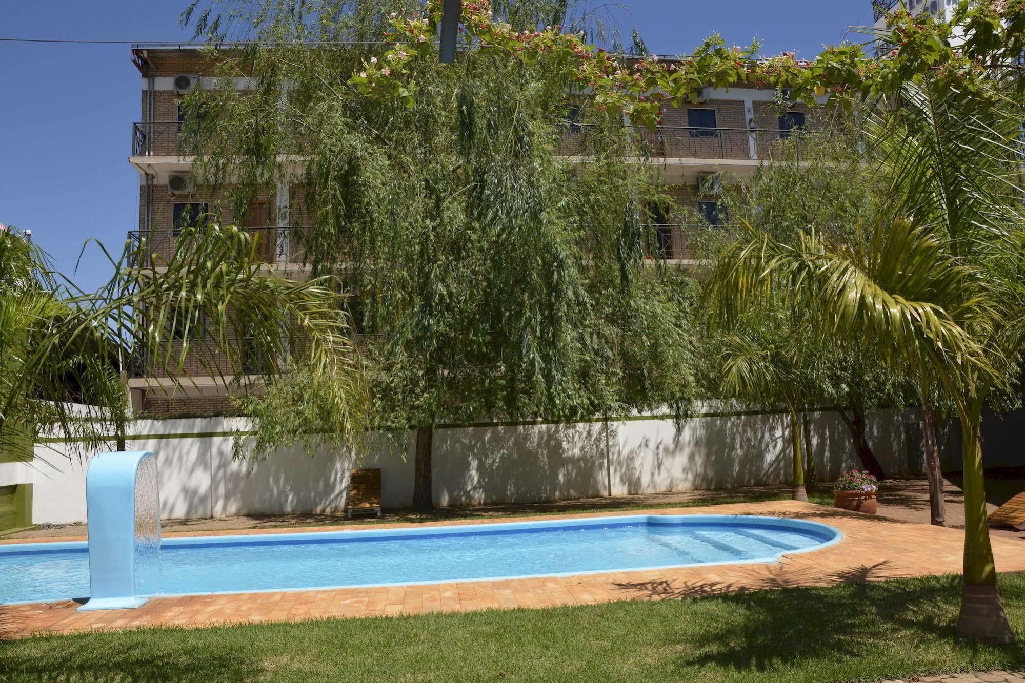 Hotel Salzburgo Ciudad del Este Eksteriør billede
