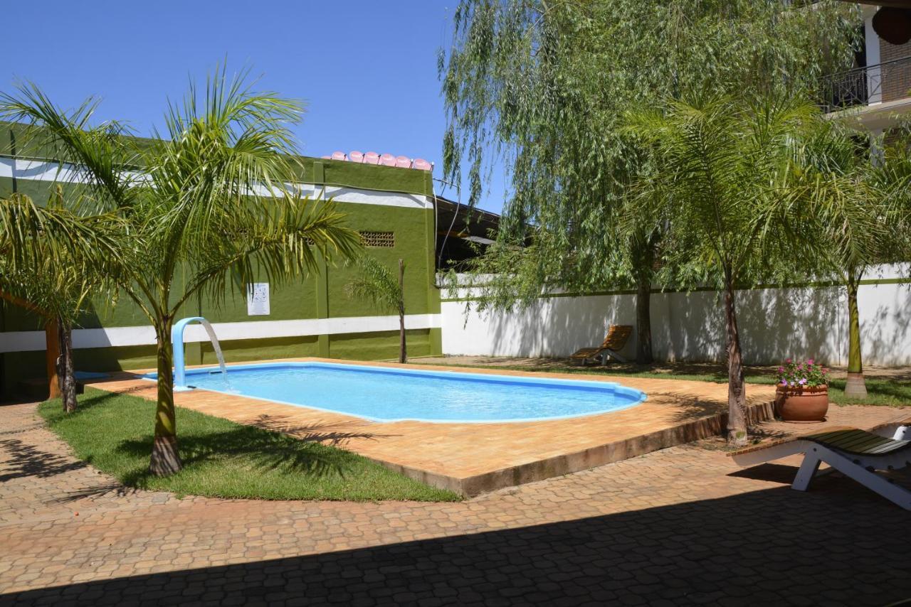Hotel Salzburgo Ciudad del Este Eksteriør billede